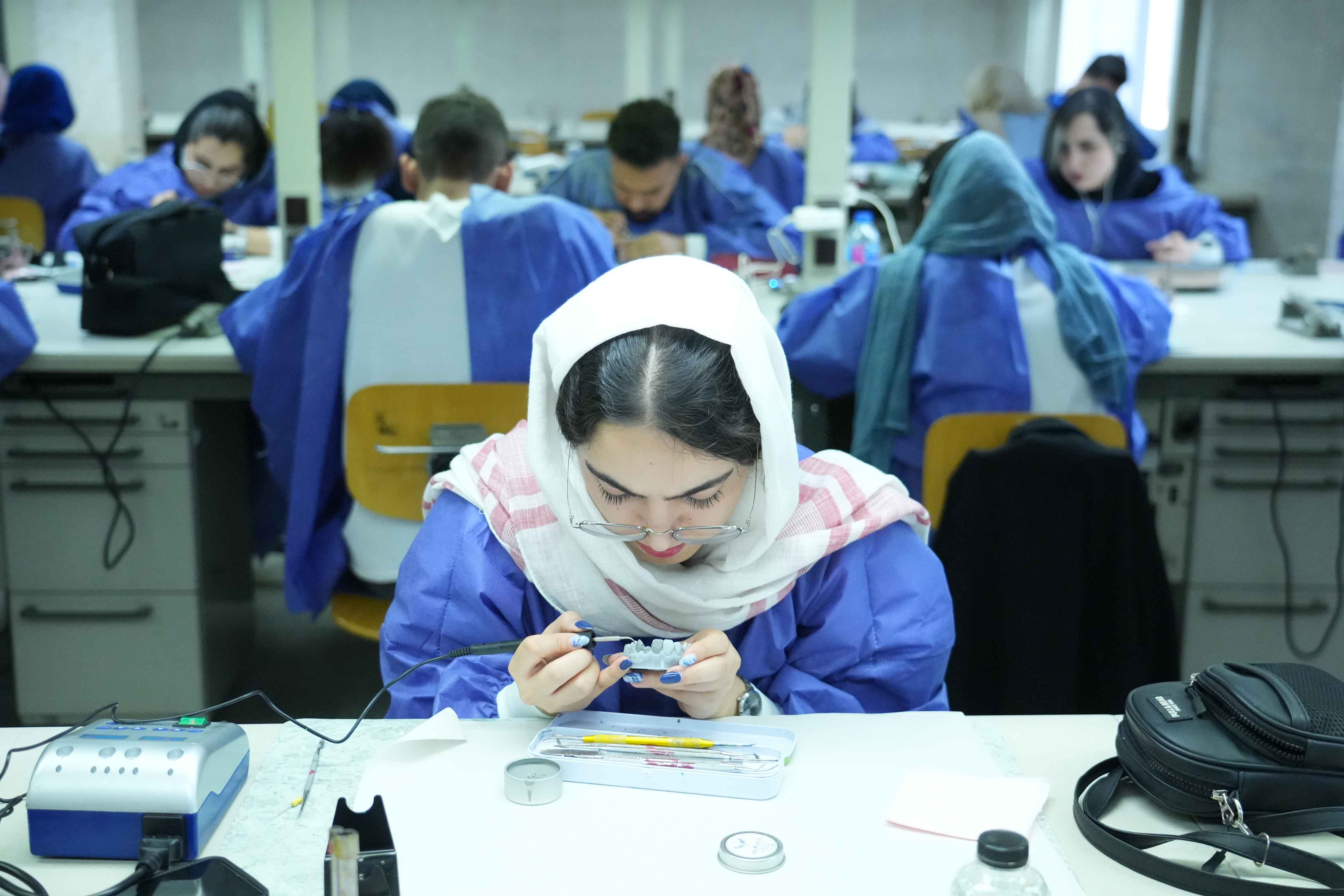 گزارش تصویری نهمین سمینار دانشجویی پروتز دندان- بخش 3