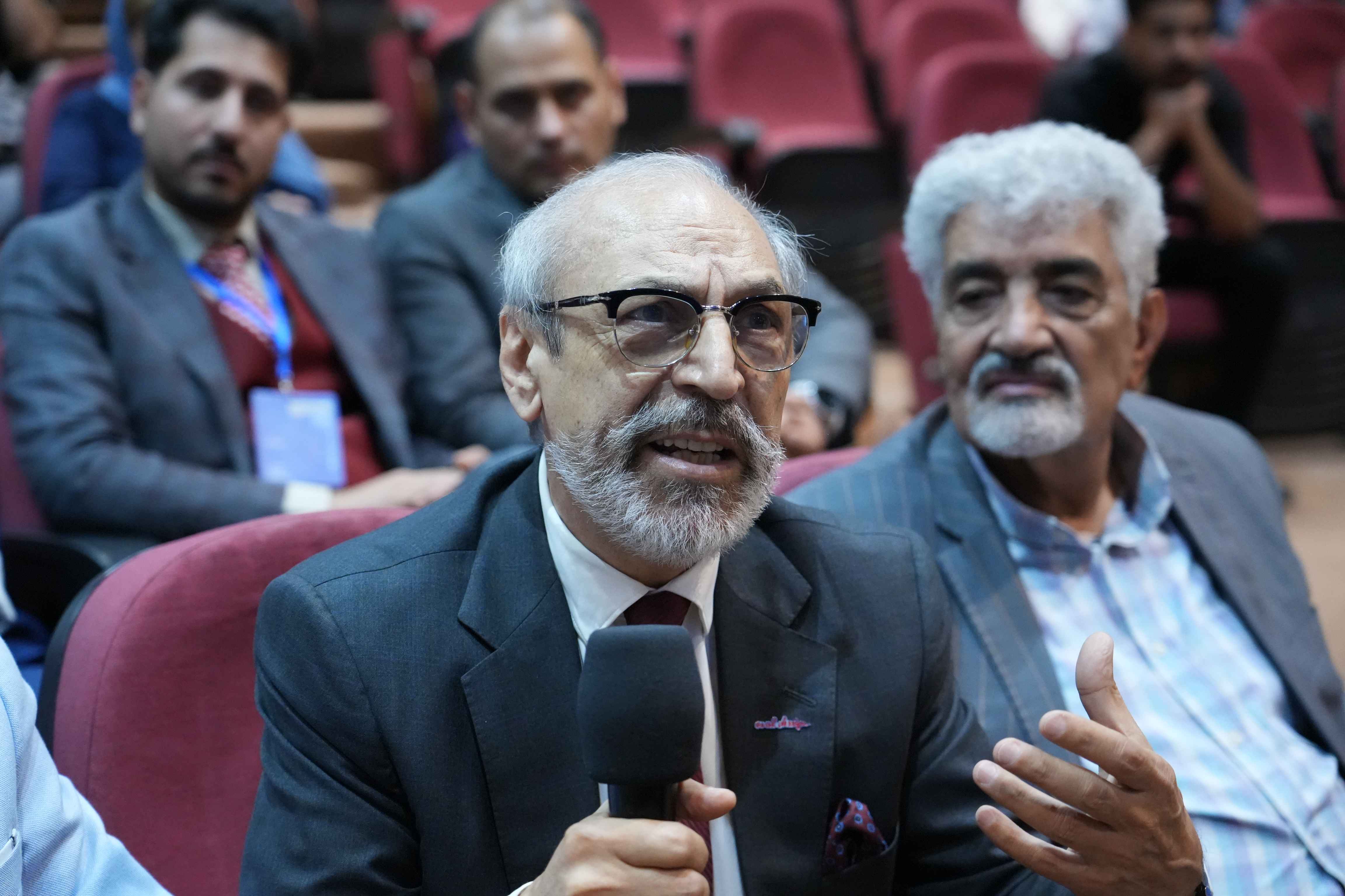 گزارش تصویری نهمین سمینار دانشجویی پروتز دندان- بخش 3