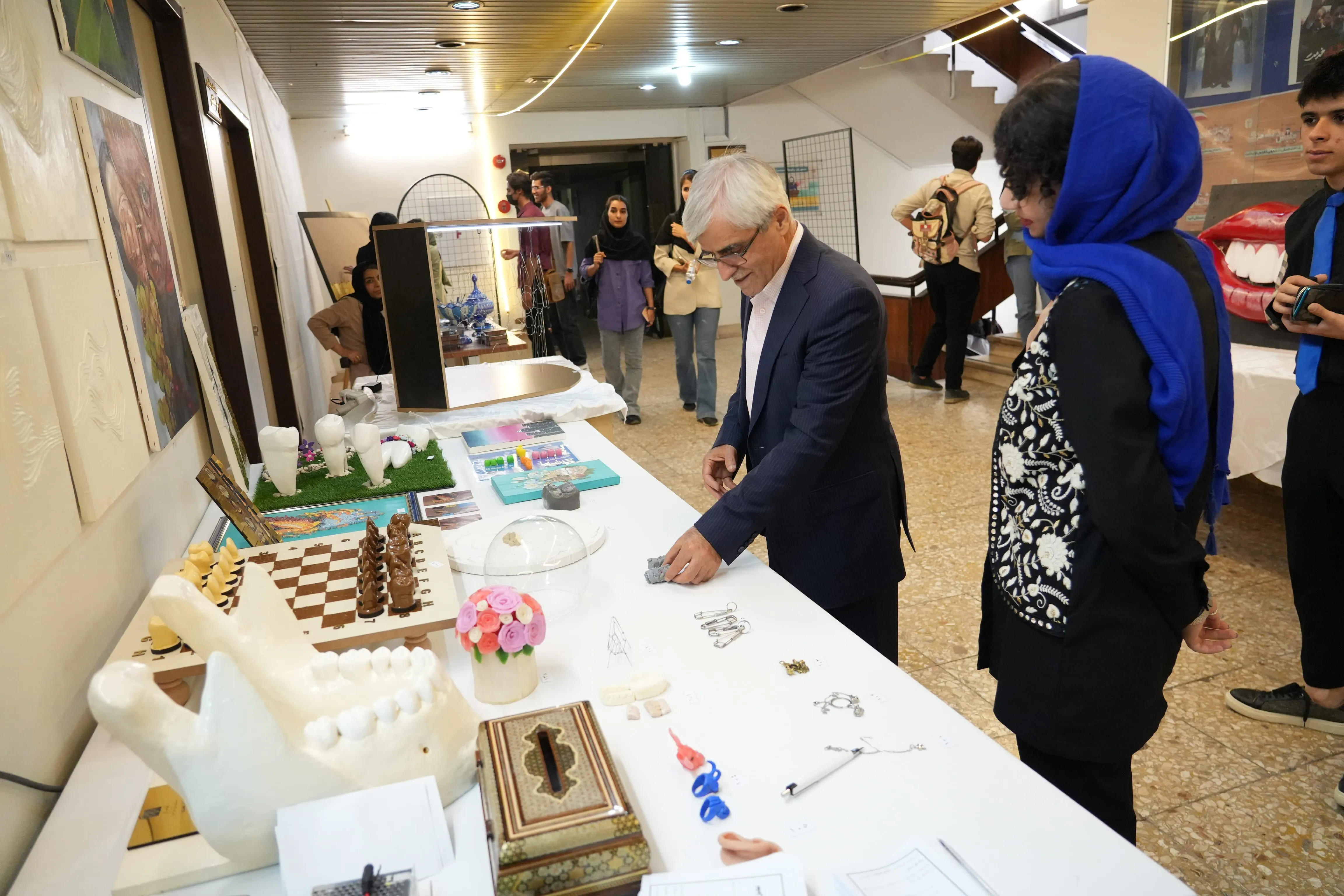 گزارش تصویری نهمین سمینار دانشجویی پروتز دندان-بخش 1