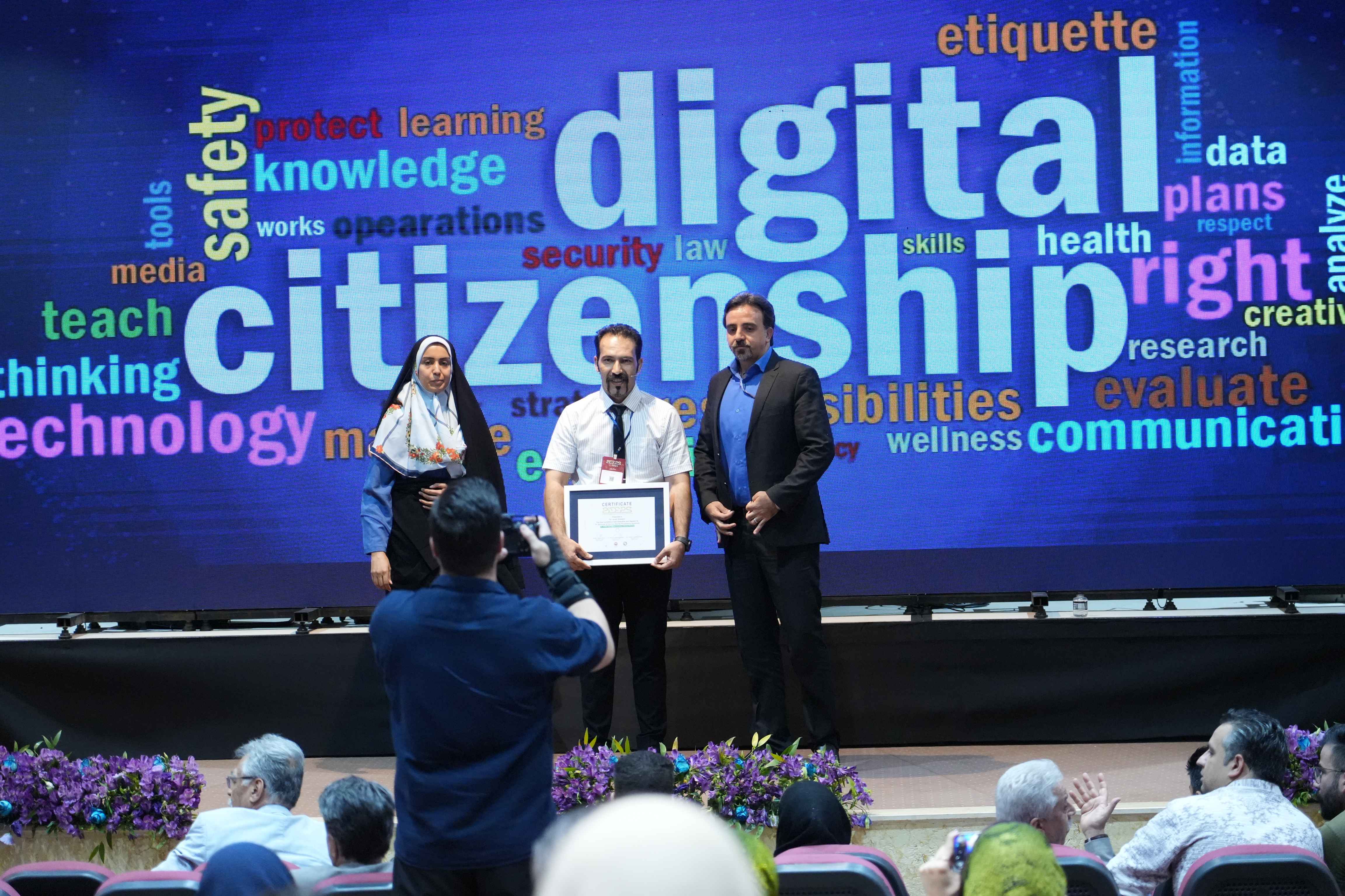 گزارش تصویری نهمین سمینار دانشجویی پروتز دندان- بخش 3