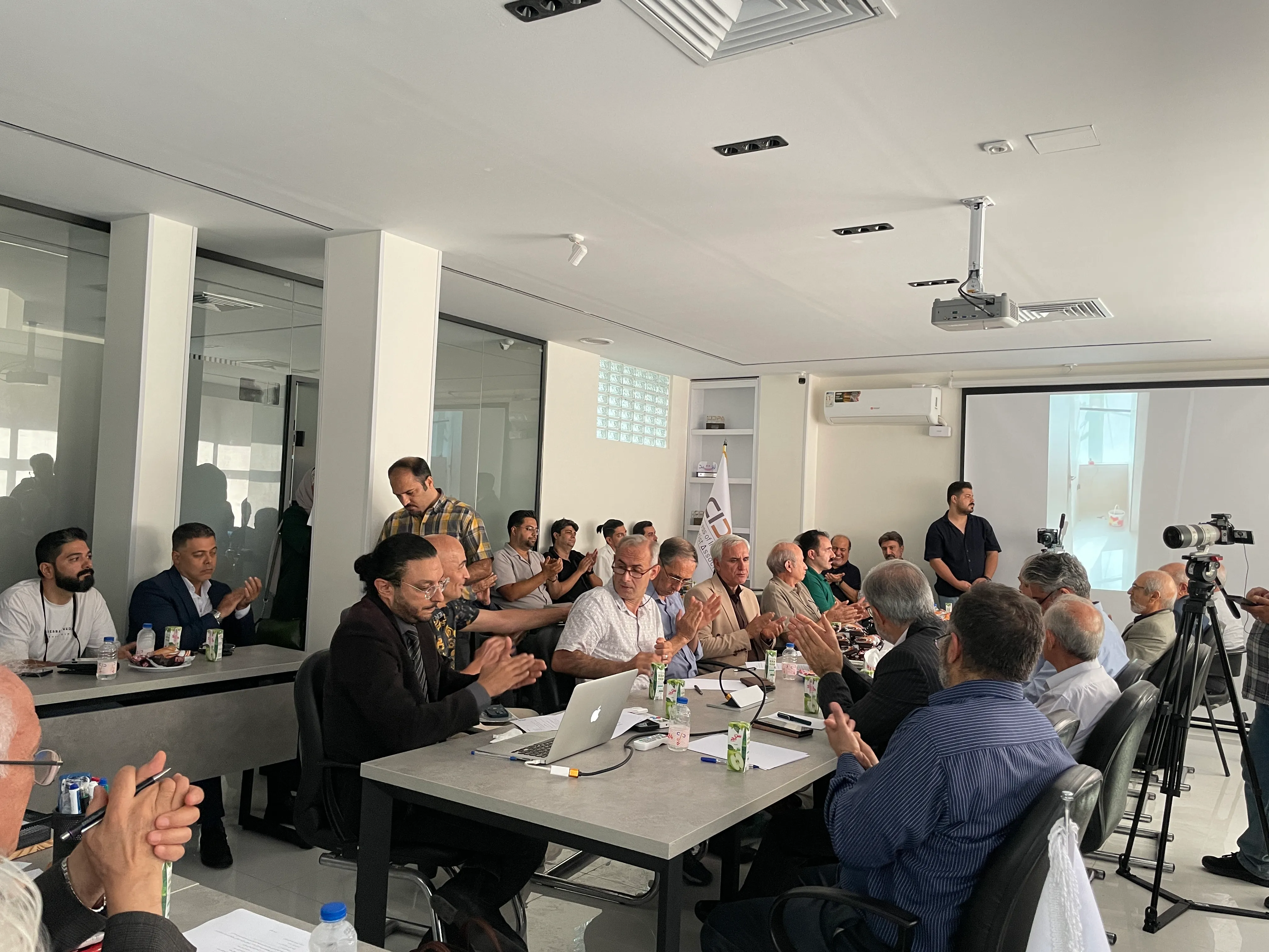 گزارش تصویری مجمع عمومی عادی سالیانه (نوبت دوم) جامعه دندانسازان ایران