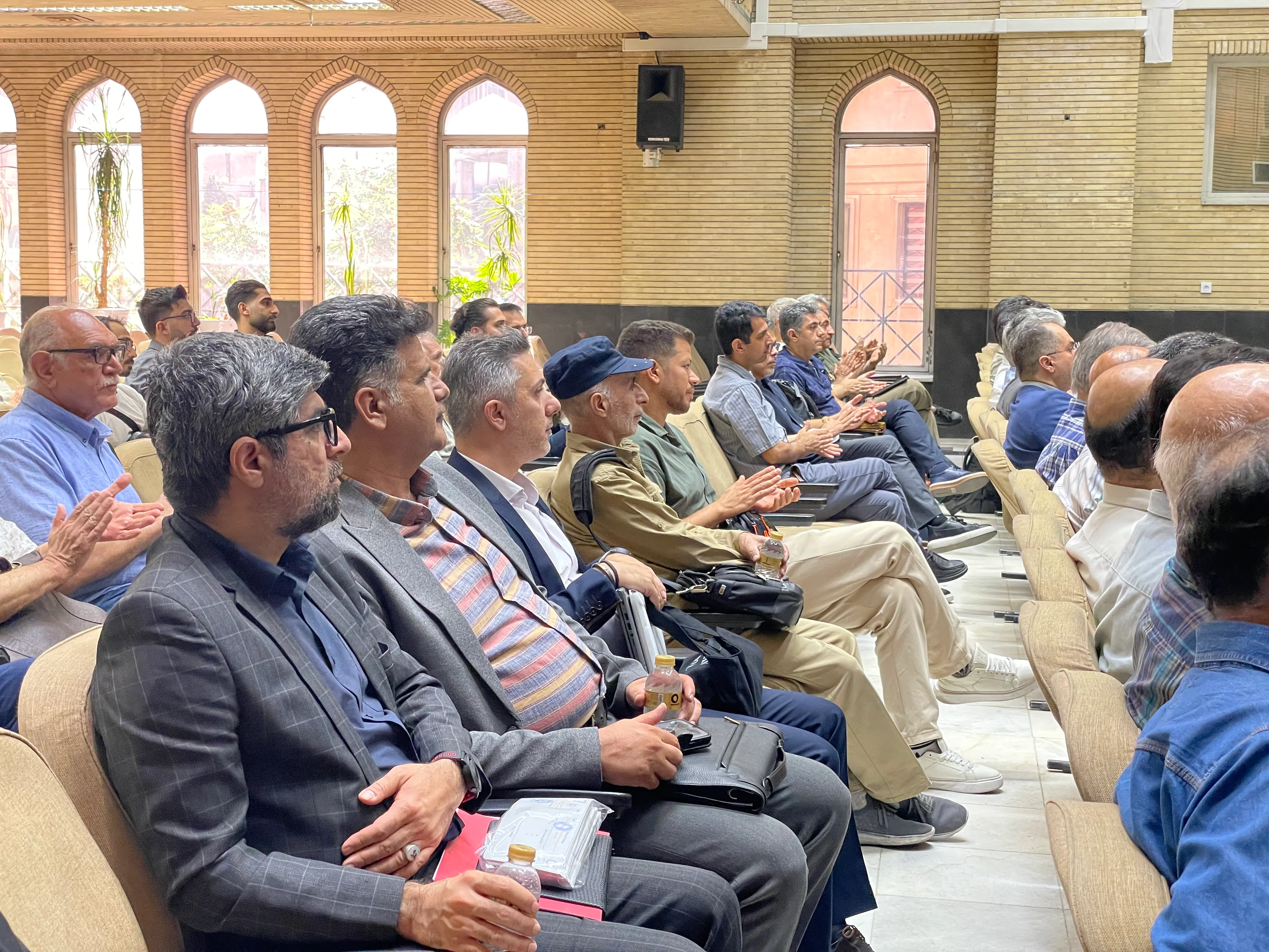 گزارش تصویری مجمع عمومی جامعه دندانسازان ایران