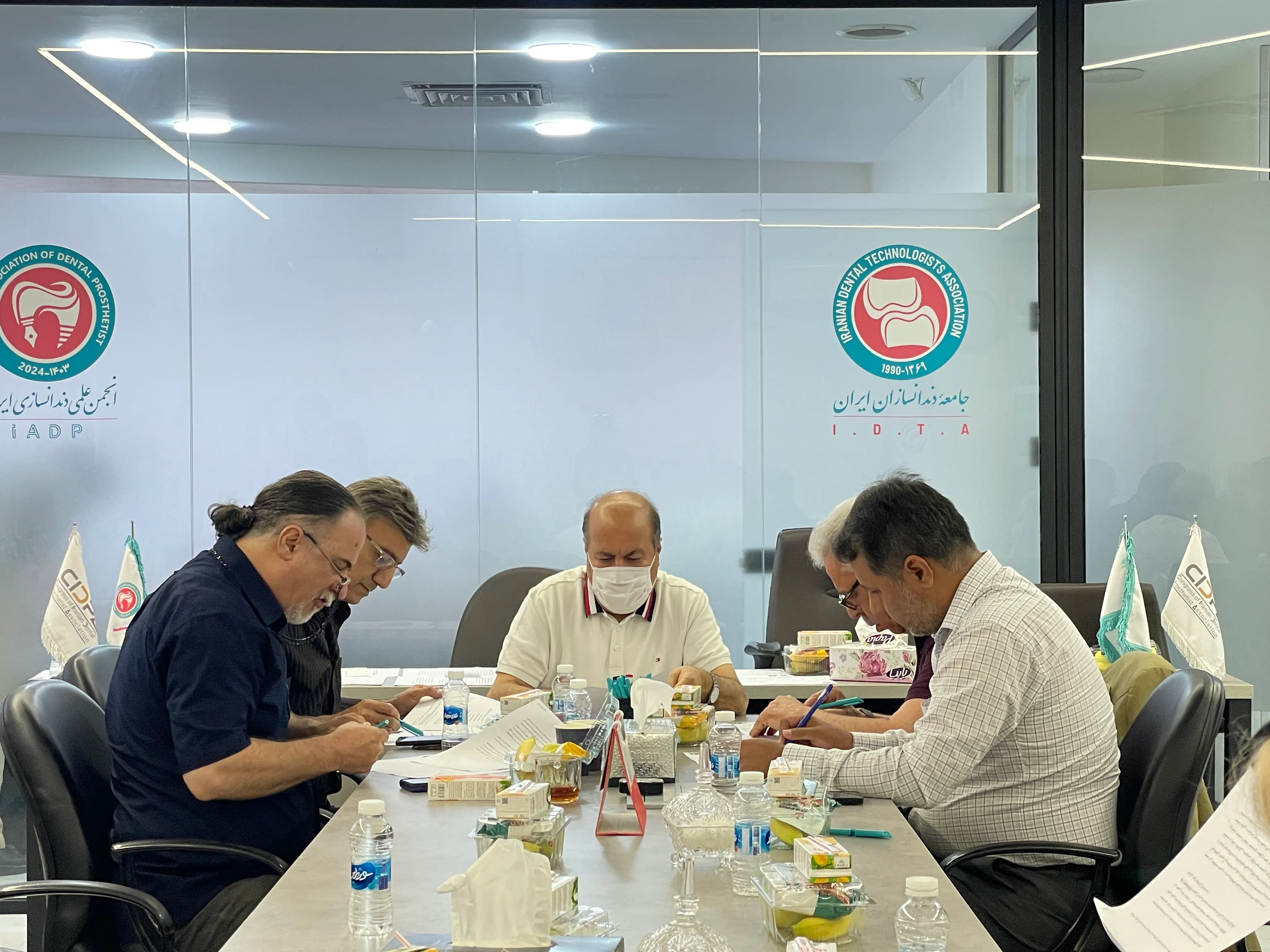 گزارش تصویری جلسه داوری مقالات ارسالی به سیدپا ۲۰۲۶