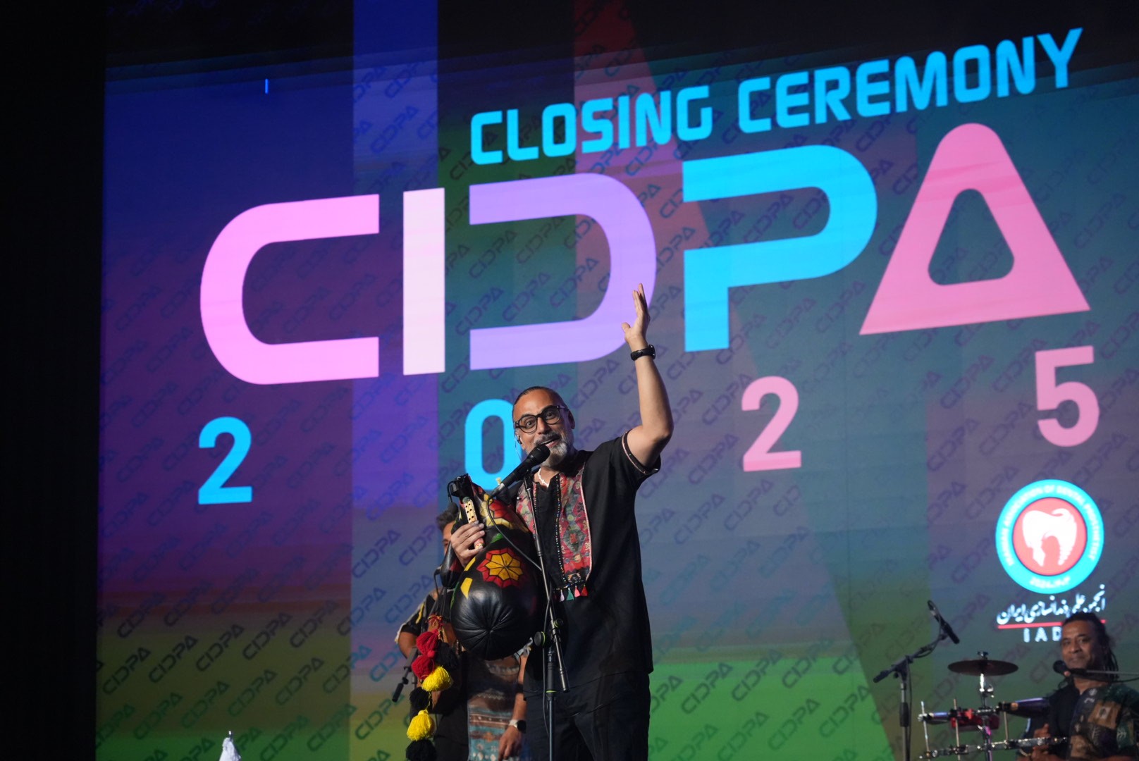 جامعه  دندانسازان ایران